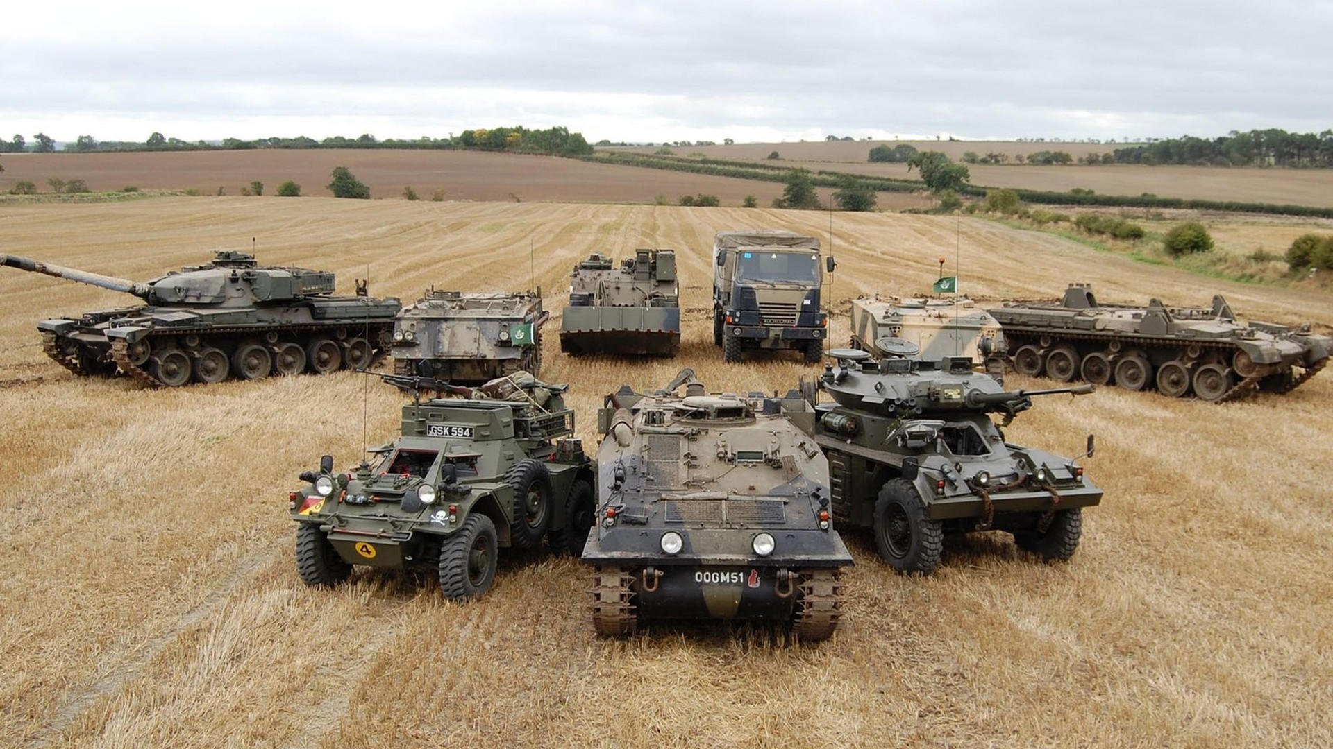 “青训营地举办技术大赛，发现潜力新星”，青训基地